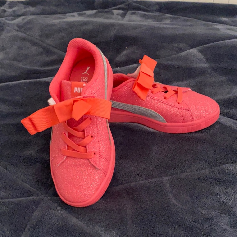 Girls puma